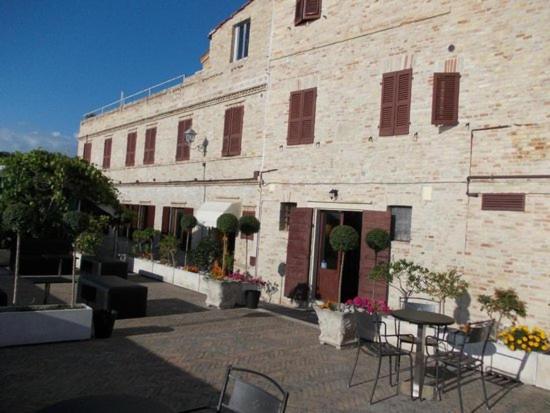 فندق Castello - Solo Pernotto كوبرا ماريتيما المظهر الخارجي الصورة